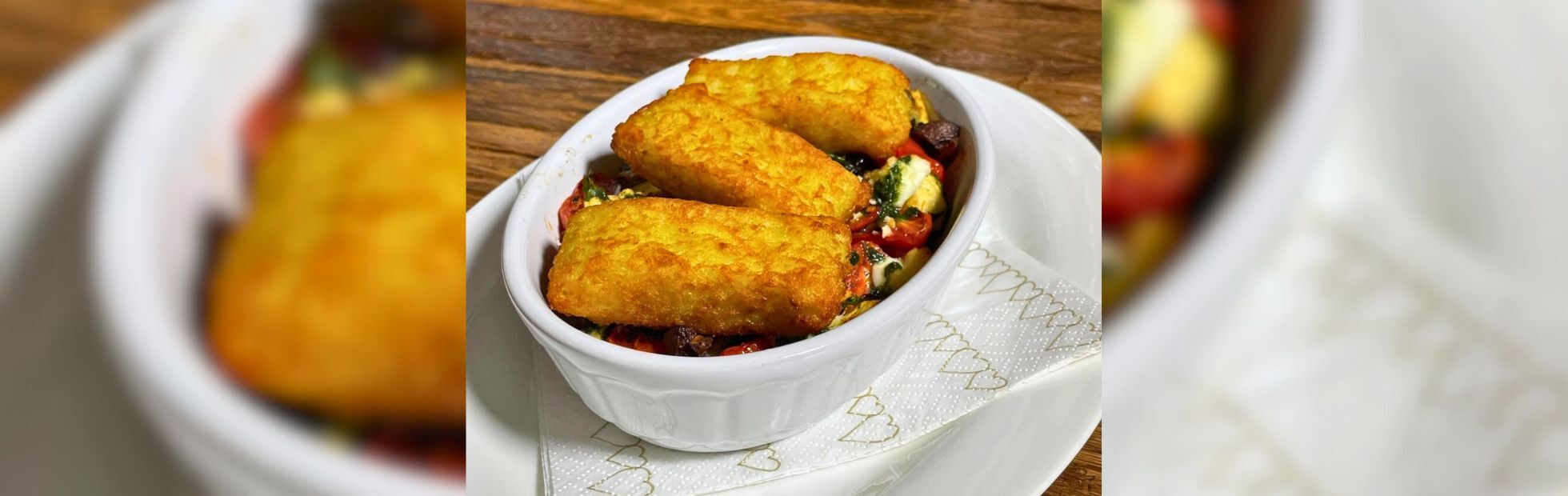 11er Mozzarella Taschen auf Ofengemüse und Ziegenkäse