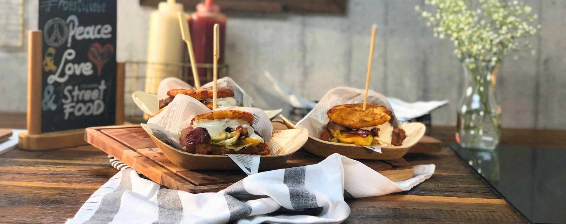 11er Knusper-Rösti | Pulled Pork Burger mit BBQ Sauerkraut