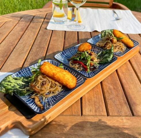 11er Frischkäse Täschle auf Asia-Glasnudelsalat Image