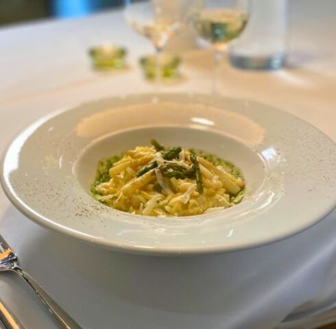 Spargel-Röstisotto mit Bärlauchpesto Image